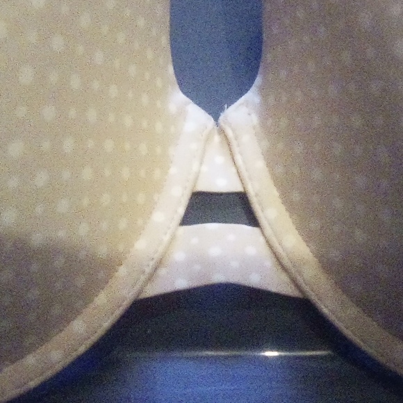 Warners Bra Beige w/Dots Size 38D - Picture 5 of 5
